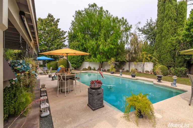 800 Woonsocket Ln, Modesto, CA 95355 photo 21
