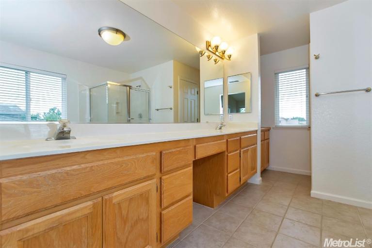 2507 Caravaggio Dr, Davis, CA 95618 photo 19