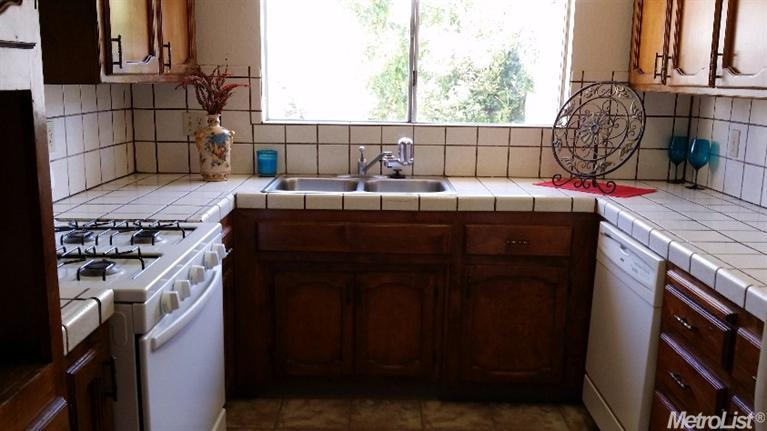 2324 Bromwich Ct, Modesto, CA 95356 photo 8