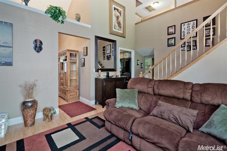3624 Dry Creek Dr, Modesto, CA 95357 photo 4