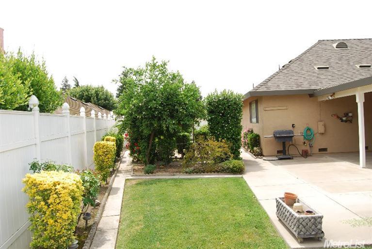 2010 Castleview Dr, Turlock, CA 95382 photo 21