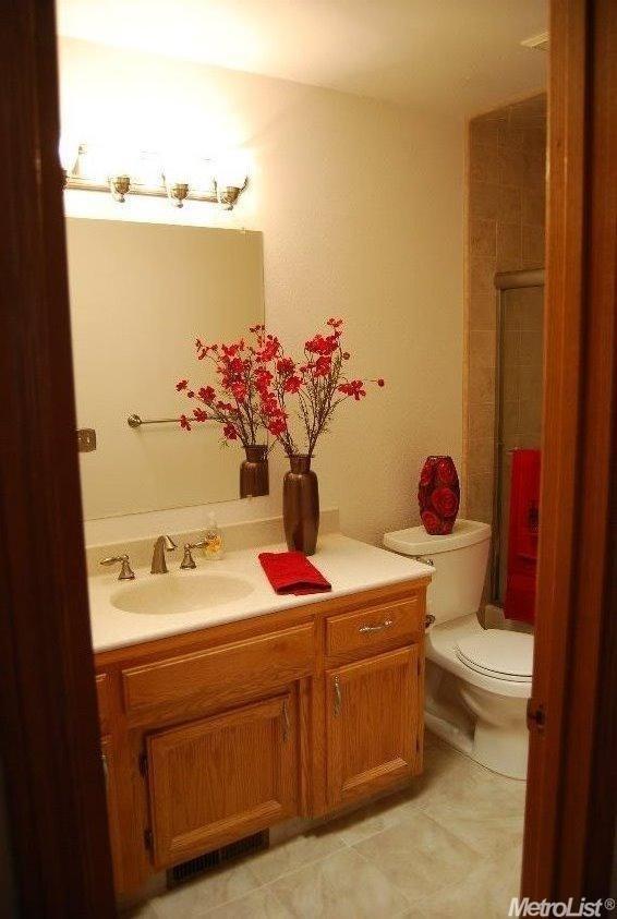 2010 Castleview Dr, Turlock, CA 95382 photo 8