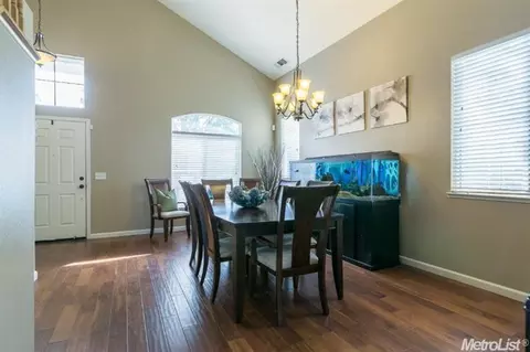 4201 Passages Ln, Modesto, CA 95356 photo 4