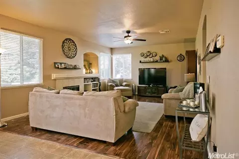 4201 Passages Ln, Modesto, CA 95356 photo 8