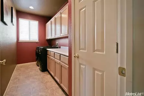 4201 Passages Ln, Modesto, CA 95356 photo 9