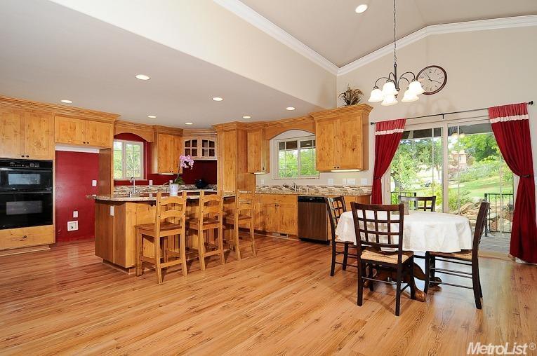 2819 Last Chance Ct, Cool, CA 95614 photo 8