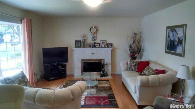 1424 Roosevelt Dr, Modesto, CA 95350 photo 3