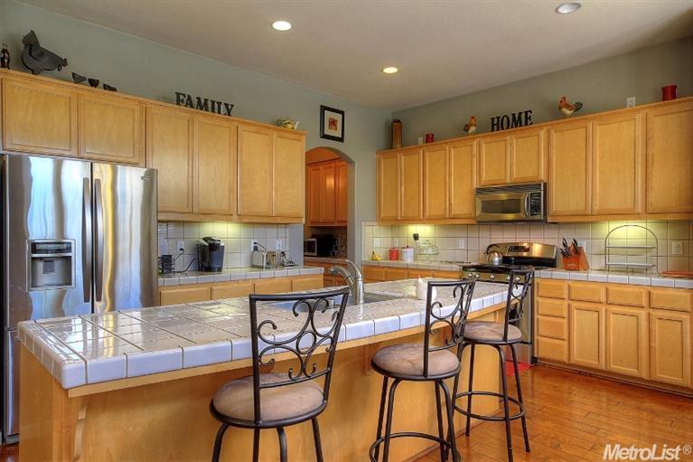 1703 Garibaldi Dr, Manteca, CA 95336 photo 5