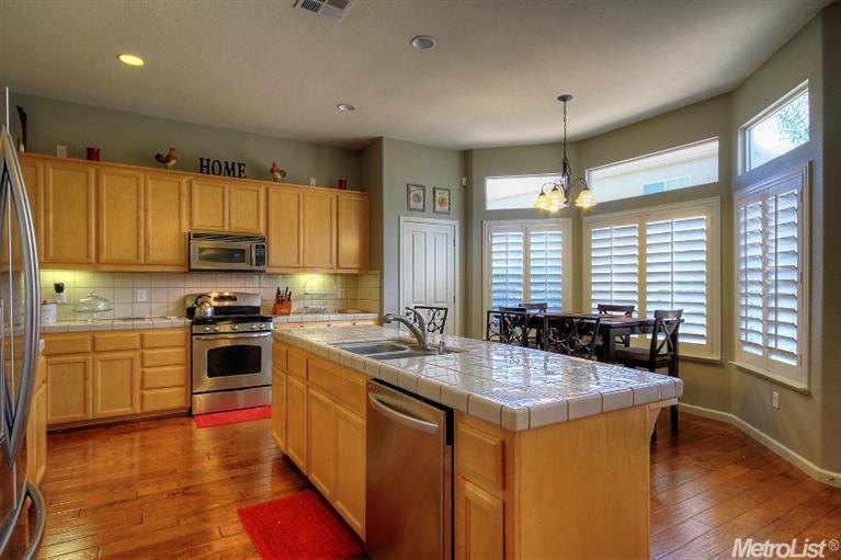 1703 Garibaldi Dr, Manteca, CA 95336 photo 6