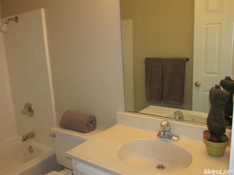 1616 Shadewood Dr, Modesto, CA 95355 photo 21