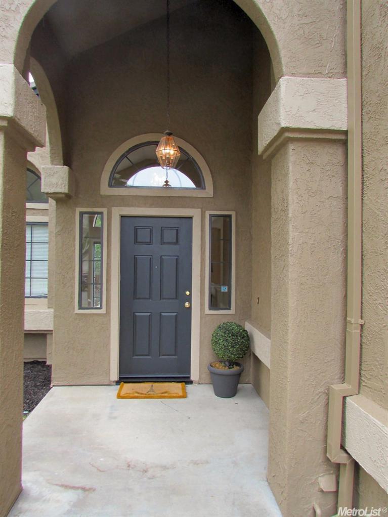 1616 Shadewood Dr, Modesto, CA 95355 photo 2