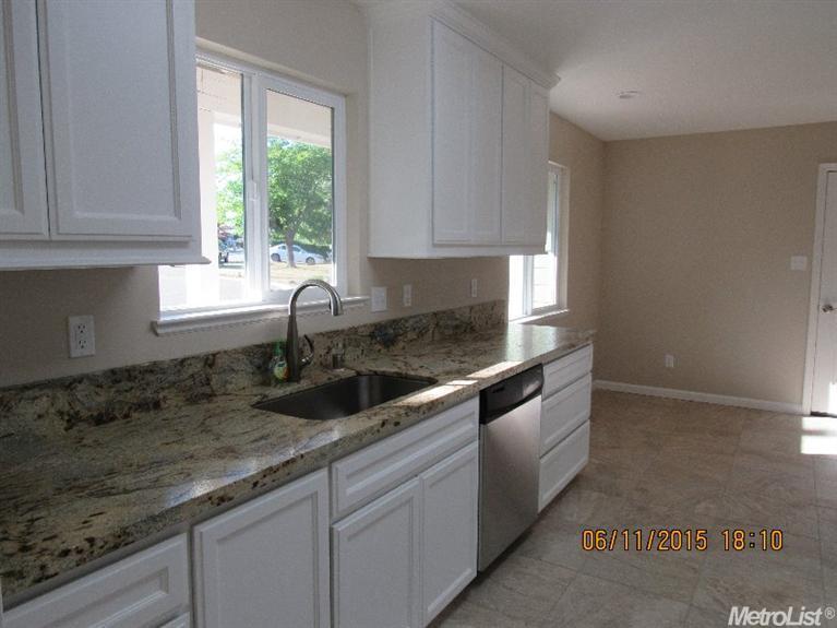 195 S Mcdaniel Dr, Auburn, CA 95603 photo 9