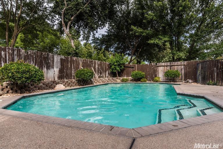 8316 Brixham Ct, Antelope, CA 95843 photo 3
