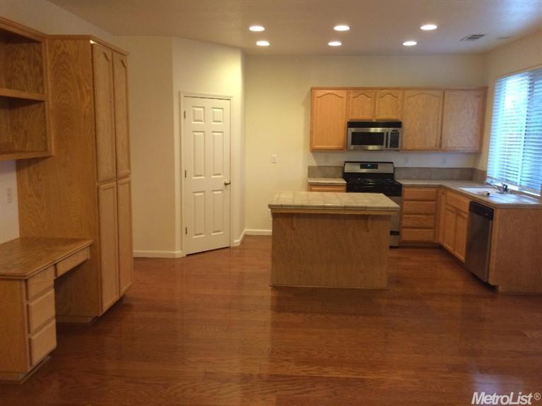 3301 Decatur St, Modesto, CA 95355 photo 4