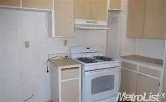 7 W 26th St, Merced, CA 95340 photo 9