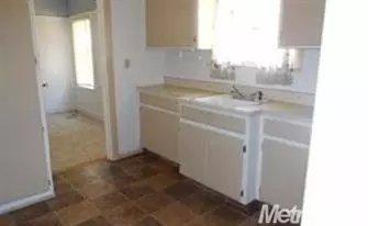 7 W 26th St, Merced, CA 95340 photo 8