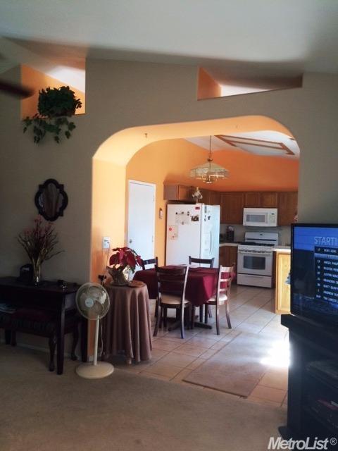 608 Blueridge Dr, Madera, CA 93637 photo 18