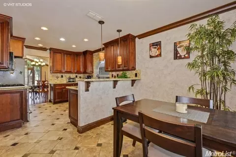 2913 Gibson View Way, Antelope, CA 95843 photo 4