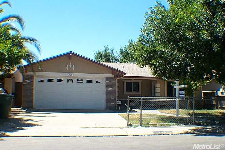 729 Bristlecone Way, Modesto, CA 95351 photo 1