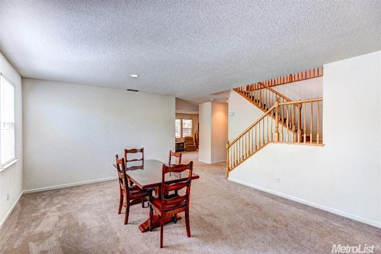 10980 Woodring Dr, Mather, CA 95655 photo 2