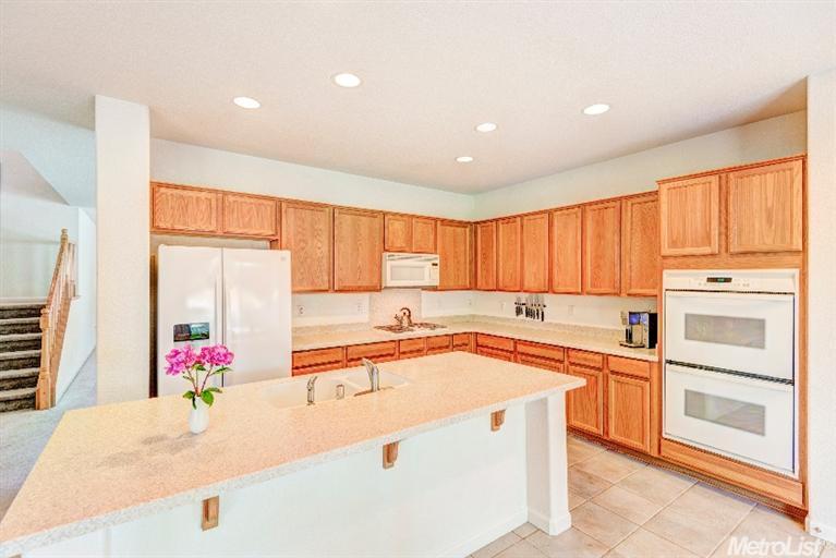 10980 Woodring Dr, Mather, CA 95655 photo 3