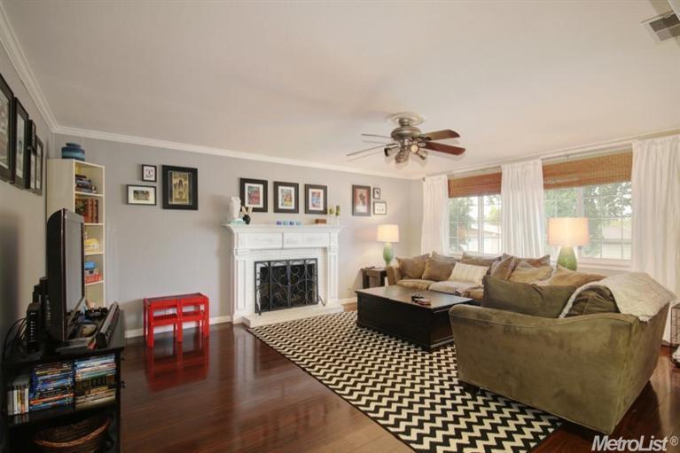 4514 Northampton Dr, Carmichael, CA 95608 photo 6