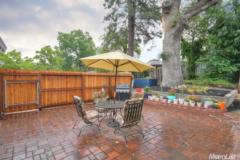 4514 Northampton Dr, Carmichael, CA 95608 photo 23