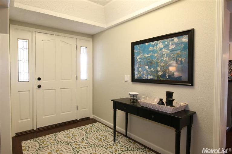 4514 Northampton Dr, Carmichael, CA 95608 photo 4