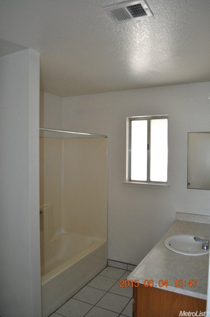 1829 Boise Ave, Modesto, CA 95358 photo 5