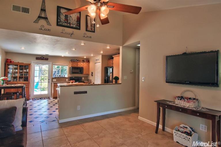5699 Cutler Ct, Loomis, CA 95650 photo 5