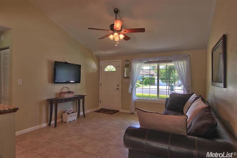 5699 Cutler Ct, Loomis, CA 95650 photo 3