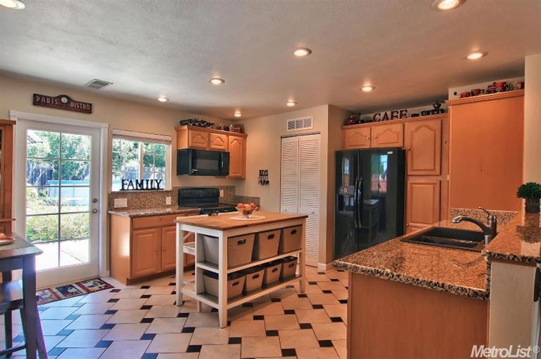 5699 Cutler Ct, Loomis, CA 95650 photo 7