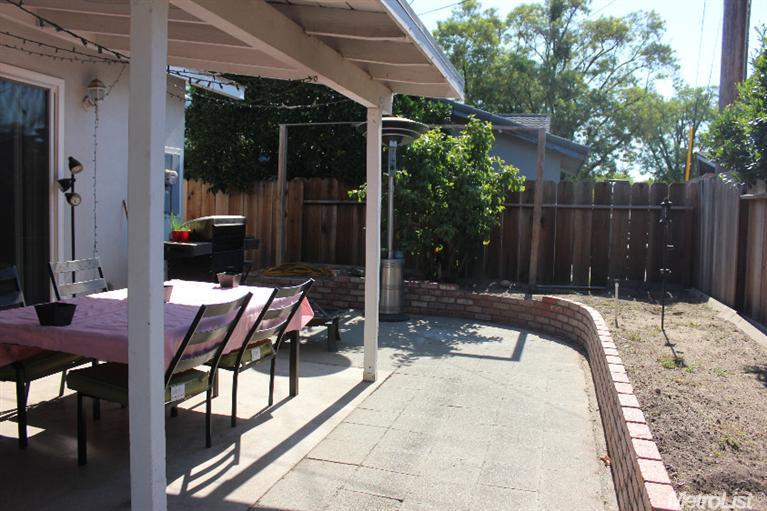 1104 Duchess Ct, Modesto, CA 95350 photo 20