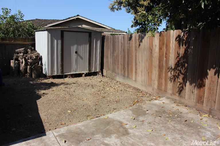 1104 Duchess Ct, Modesto, CA 95350 photo 25