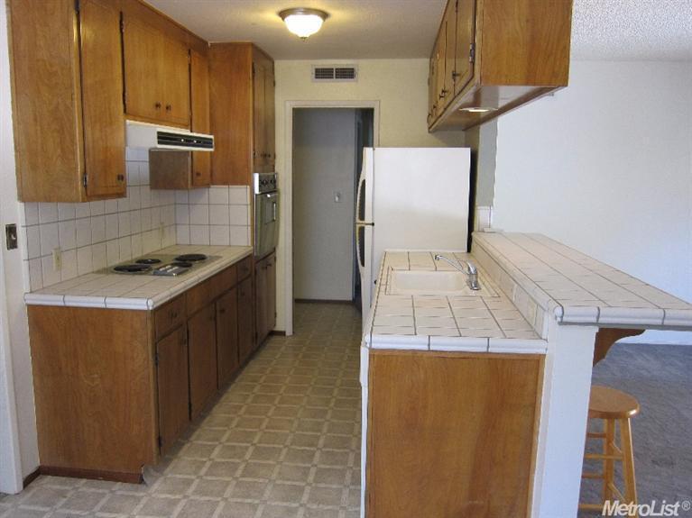 1212 Rose Ave, Modesto, CA 95355 photo 11