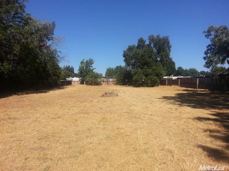 544 Brighton Ave, Modesto, CA 95355 photo 3