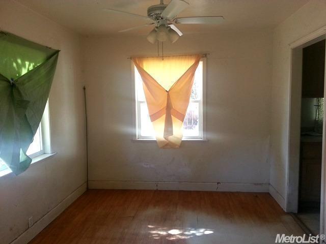 544 Brighton Ave, Modesto, CA 95355 photo 9