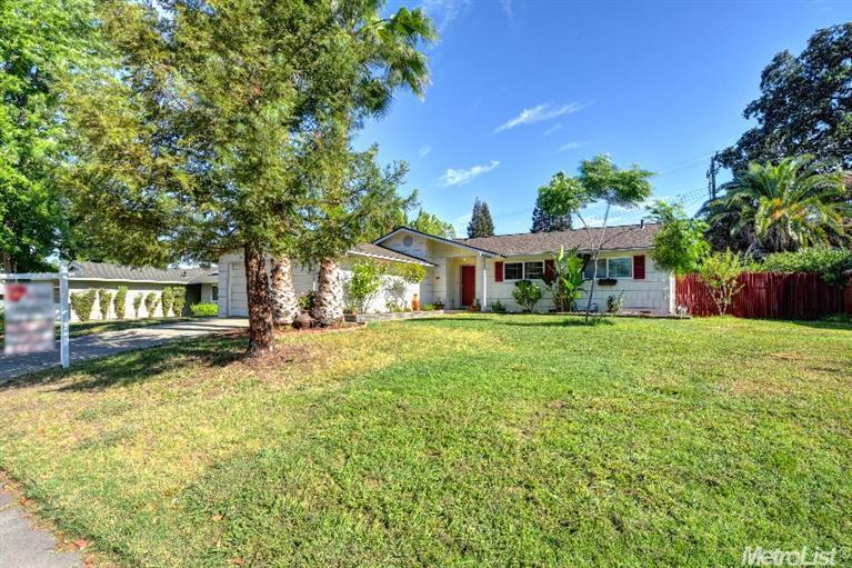 6625 Templeton Dr, Carmichael, CA 95608 photo 1