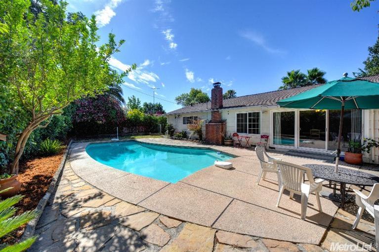 6625 Templeton Dr, Carmichael, CA 95608 photo 23