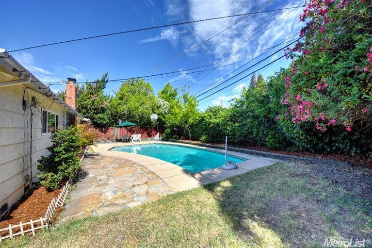 6625 Templeton Dr, Carmichael, CA 95608 photo 25