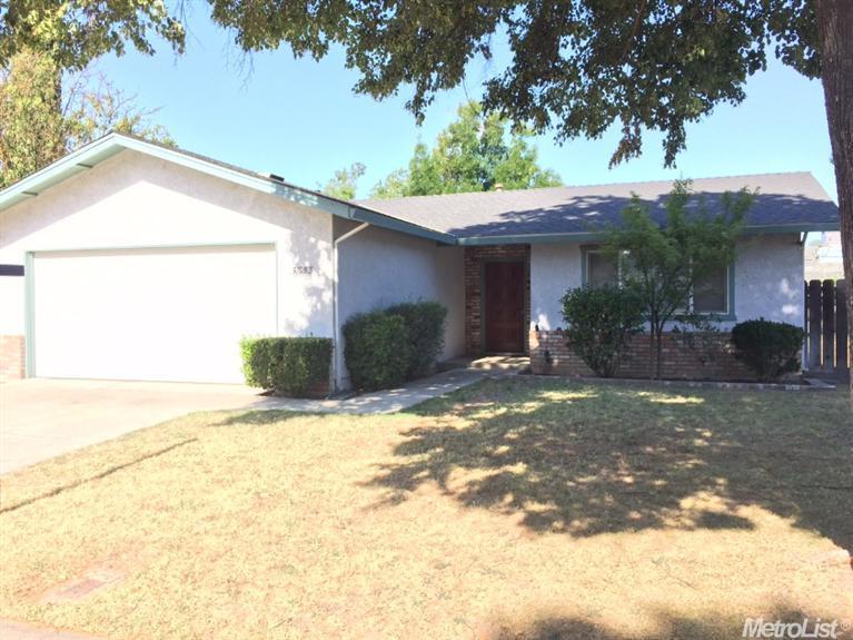 3833 Moorea Dr, Modesto, CA 95356 photo 1