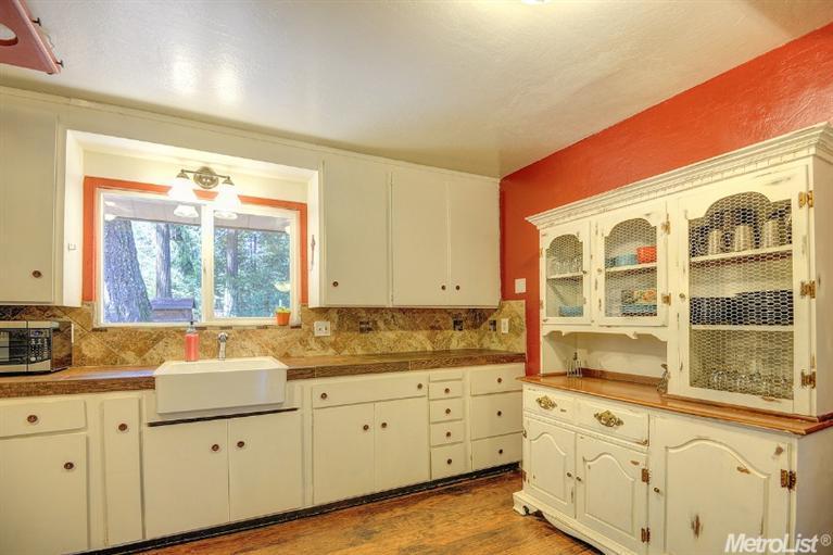 5361 Robert Rd, Pollock Pines, CA 95726 photo 10