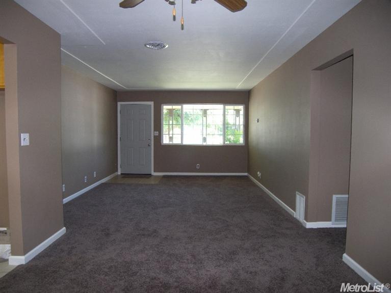 2832 Garrison St, Ceres, CA 95307 photo 3