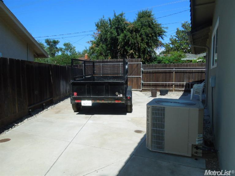 3408 Montclair Cir, Modesto, CA 95350 photo 20