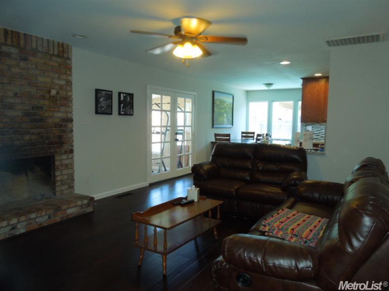 3408 Montclair Cir, Modesto, CA 95350 photo 4