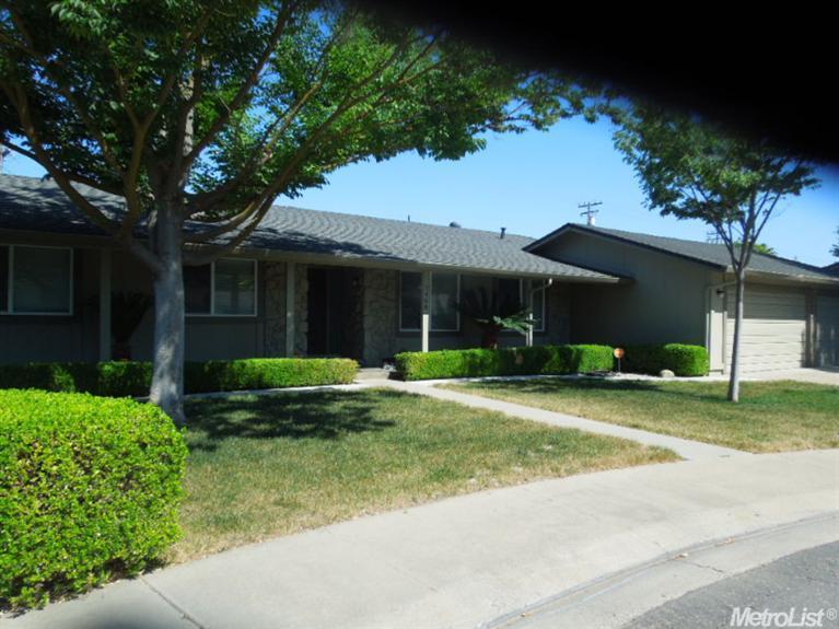 3408 Montclair Cir, Modesto, CA 95350 photo 2