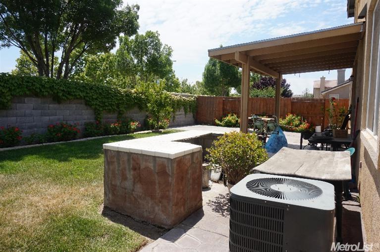 13428 Pipestone St, Lathrop, CA 95330 photo 10
