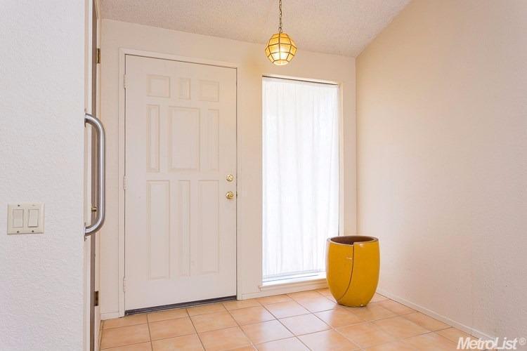 2825 Root Ave, Carmichael, CA 95608 photo 8