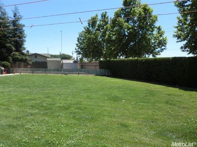 501 Meadowland Dr, Ripon, CA 95366 photo 21