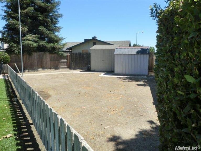501 Meadowland Dr, Ripon, CA 95366 photo 24